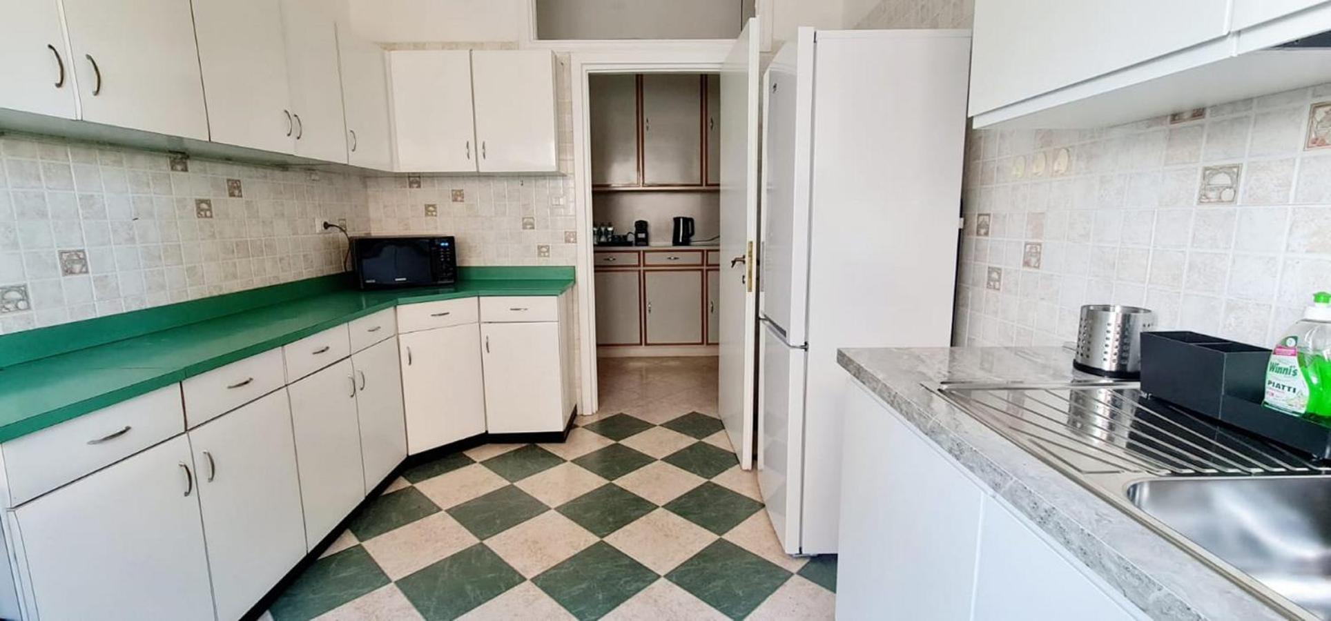 Exclusive 230m2 With Terrace And Panoramic Balcony * Rom