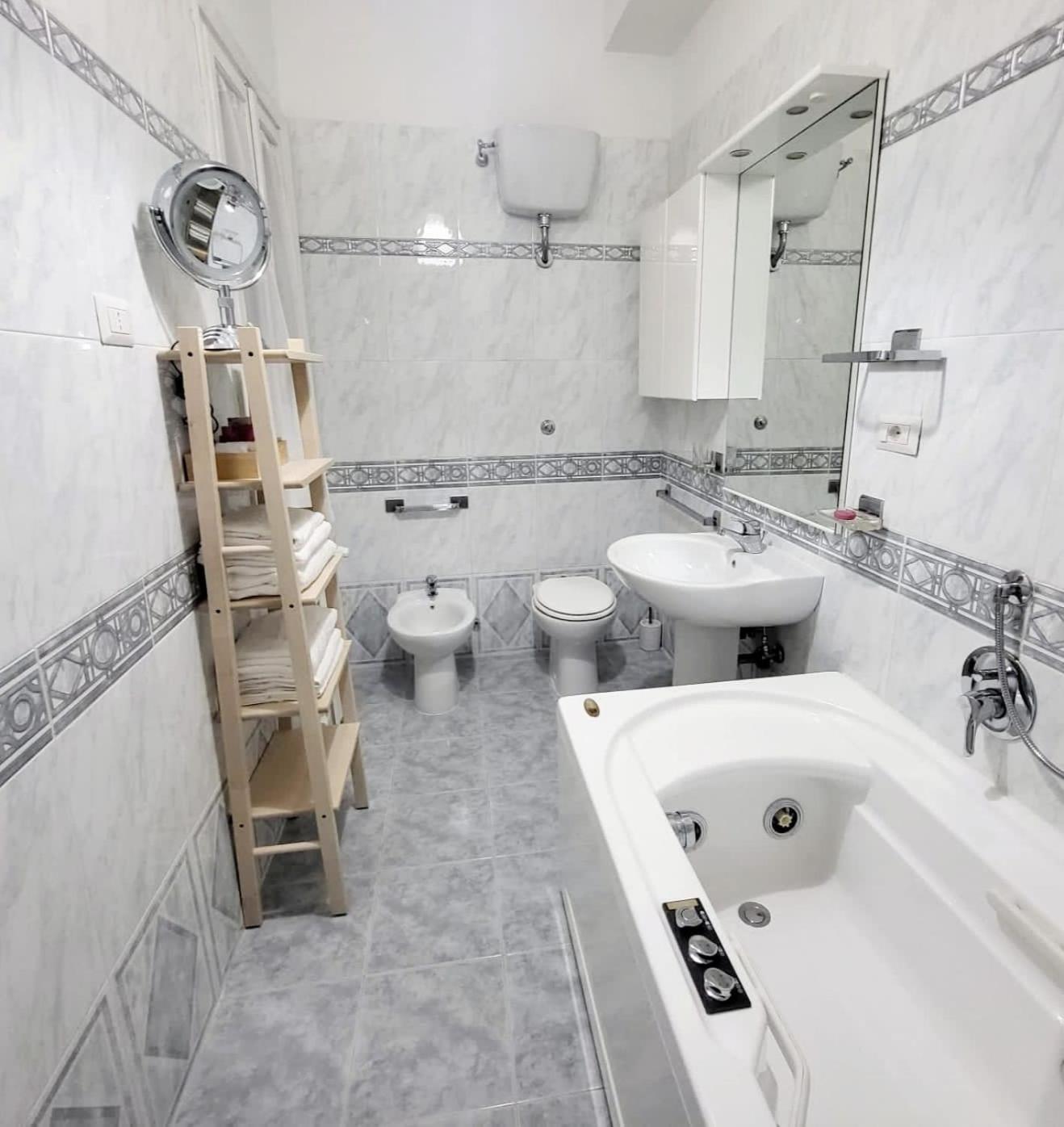 Apartment Exclusive 230m2 With Terrace And Panoramic Balcony *
