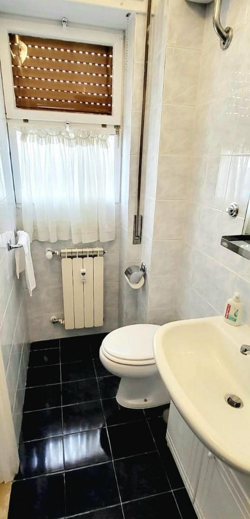 Apartment Exclusive 230m2 With Terrace And Panoramic Balcony Rom