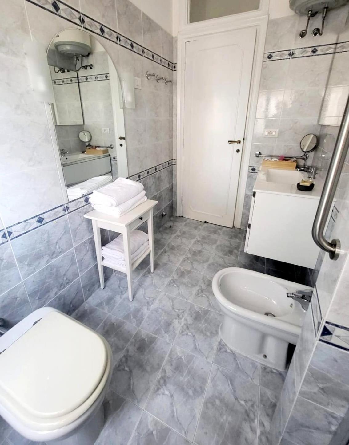 Apartment Exclusive 230m2 With Terrace And Panoramic Balcony *